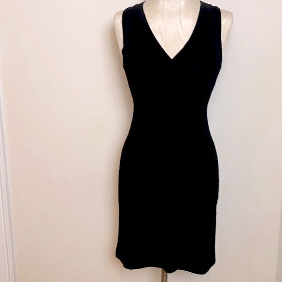 Ann Taylor Black Dress XSP Knit V-neckline - Picture 5 of 7
